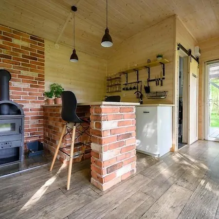 Comfortable No 2b With A Fireplace بيت للعطل دارووفكو
