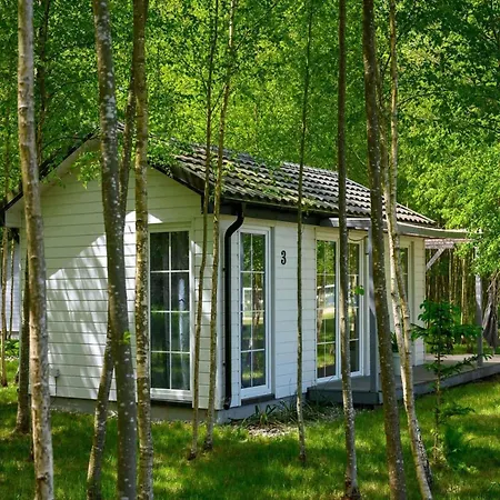Дом отдыха Comfortable No 2b With A Fireplace *