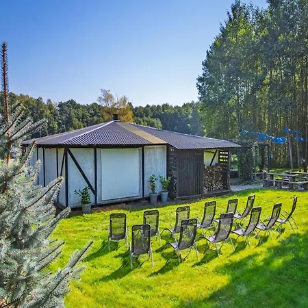 Comfortable No 2b With A Fireplace Дарлово